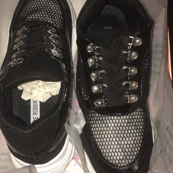 Cape Robbin Cass Sneaker Sz 10 New - Picture 8 of 9